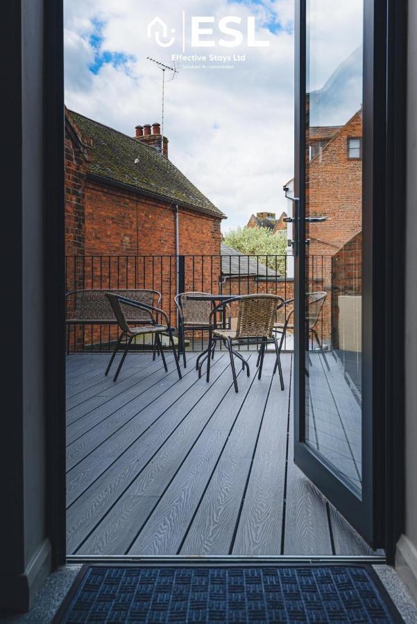 Comfy Modern 2 Bedroom Duplex Apartment With Sun Terrace Shrewsbury Eksteriør bilde